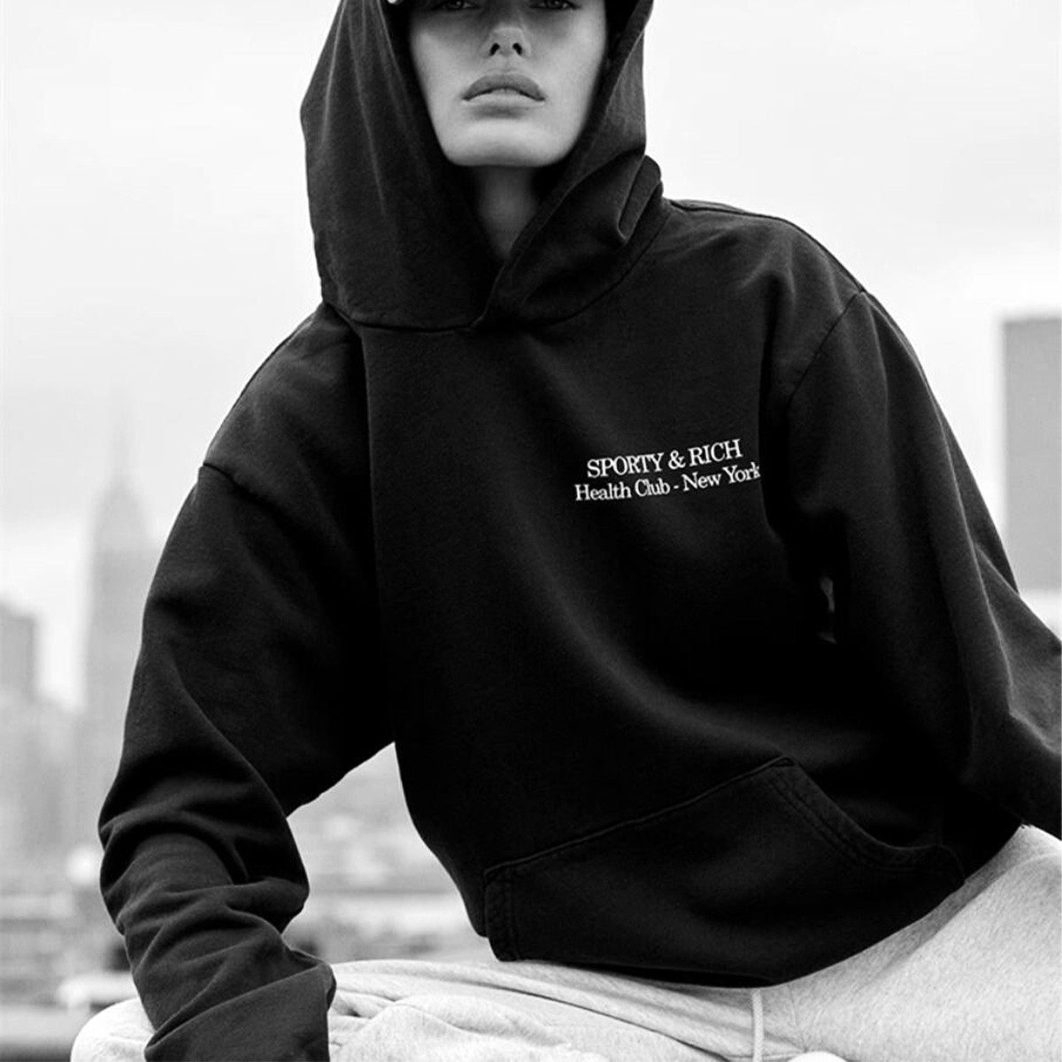 Health Club New York Letters P - Street Style New York Fashion ulasan dan harga