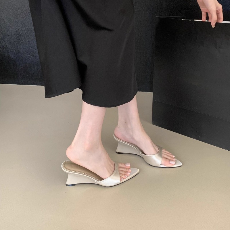 New Summer Fashion Wedges Heel - Street Fashion Clothes ulasan dan harga