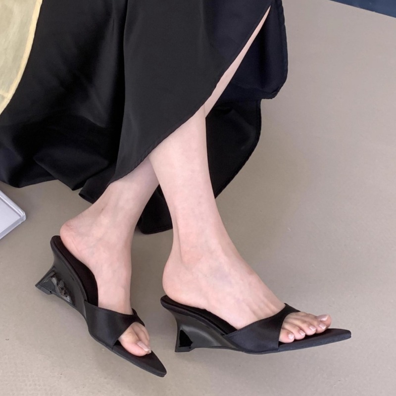 New Summer Fashion Wedges Heel - Street Fashion Clothes ulasan dan harga