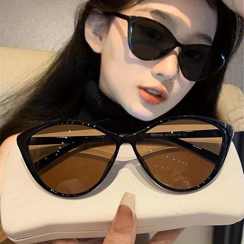 1Pc Retro Frame Cat Eye Sungla - Street Fashion Vintage ulasan dan harga
