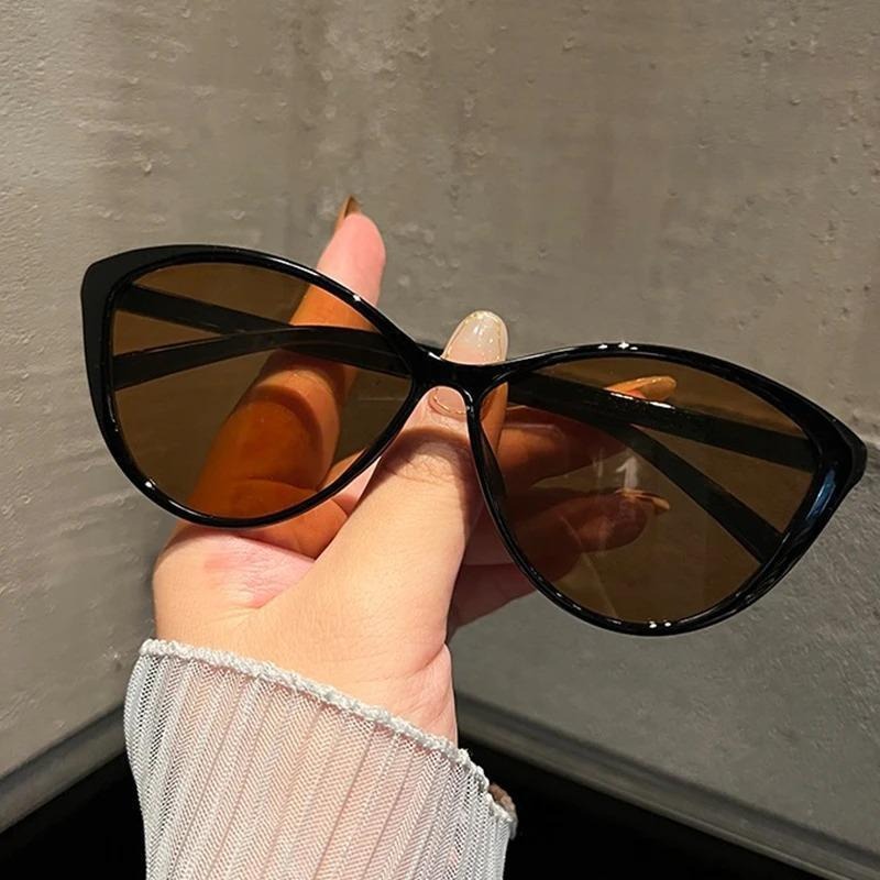 1Pc Retro Frame Cat Eye Sungla - Street Fashion Vintage ulasan dan harga